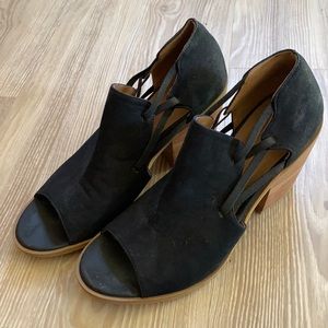 Cute open-ish booties
